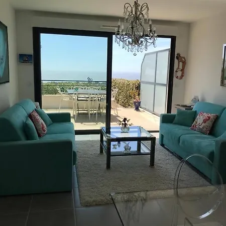 F3 Vue Avec Piscine Apartment